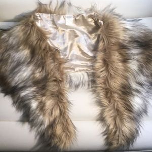 Faux fur shoal